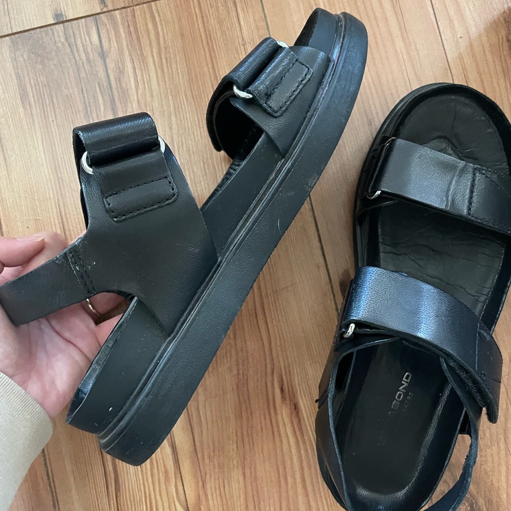 Vagabond Chunky Sandals